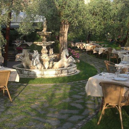 ברדולינו Locanda Ristorante Al Cardellino מראה חיצוני תמונה